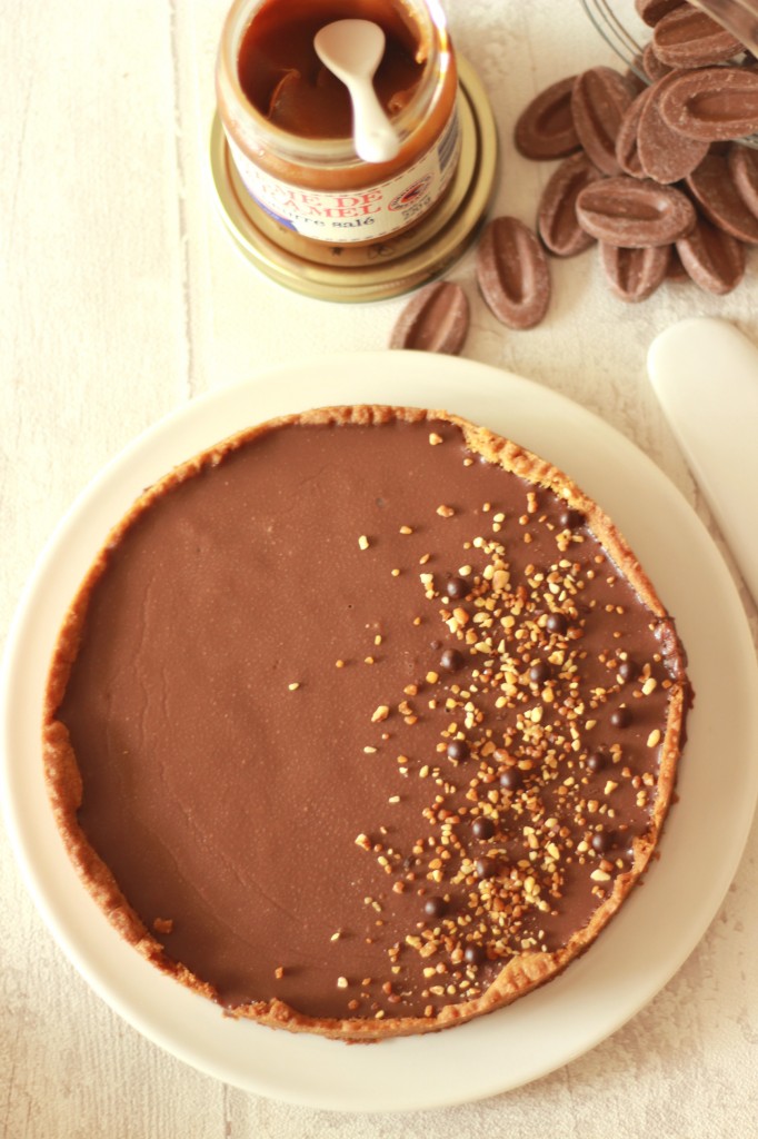 Tarte sablée caramel, pralin et chocolat Jivara 15