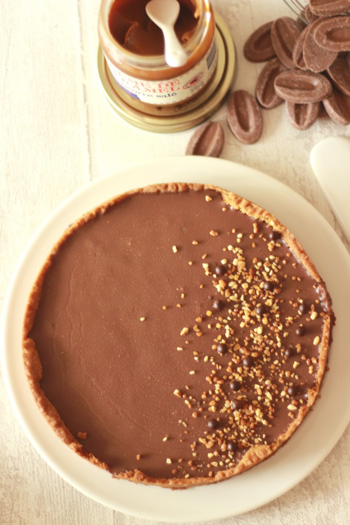 Tarte sablée caramel, pralin et chocolat Jivara 14